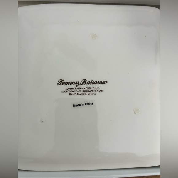 Tommy Bahama holiday Appetizer Plates Set 4 -6” square ceramic dessert cool yule - Picture 9 of 12